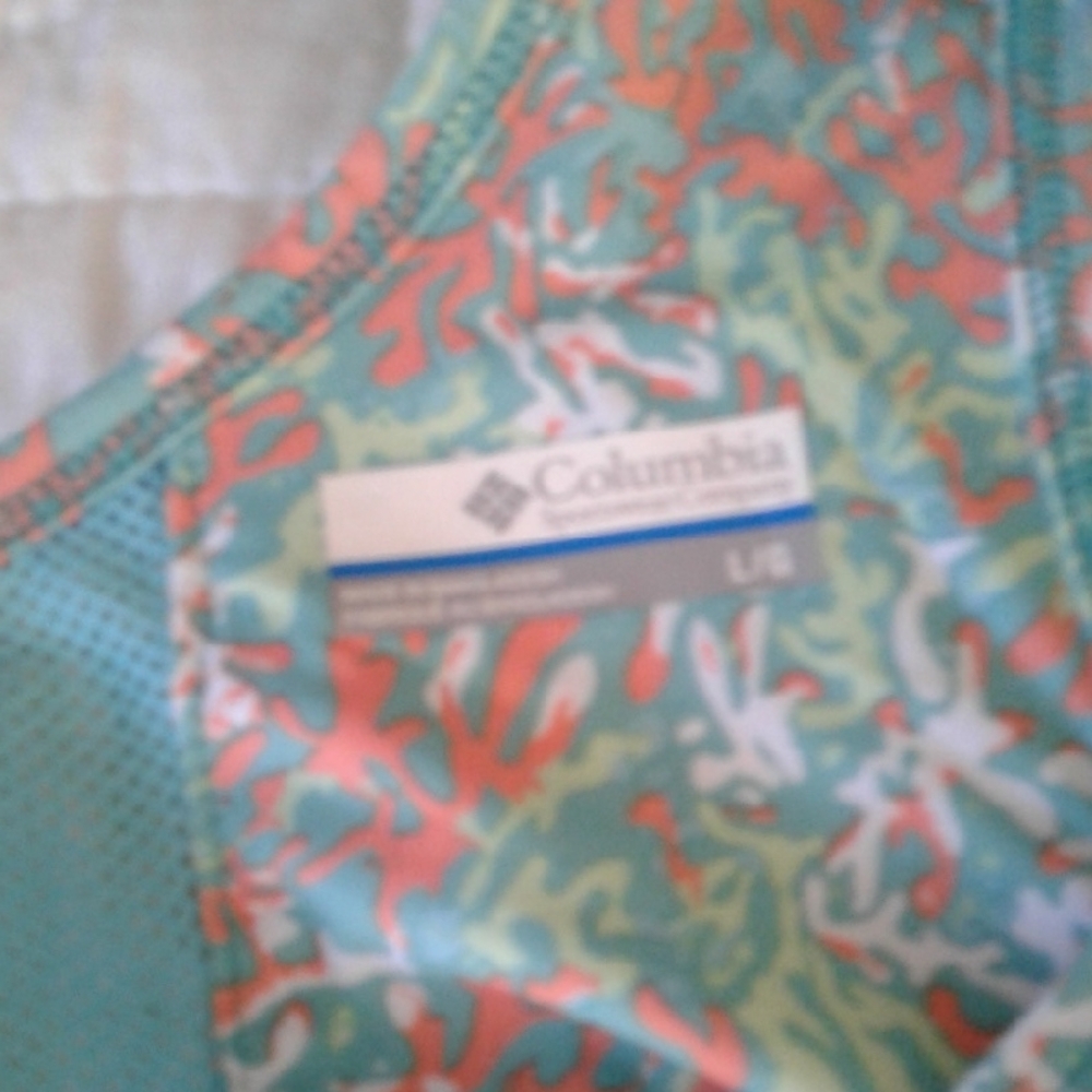 Columbia Teal and Coral Patterned Top - Picture 6 of 8